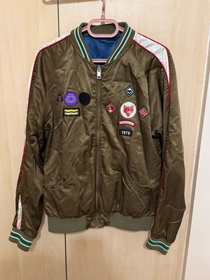 Vintage Diesel bomber jacket size medium like new, khaki