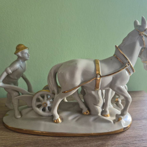 Gerold Porzellan decorative figure used with gold details and authenticity stamp