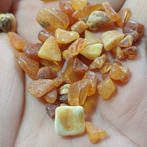 Baltic amber raw, used, 260g