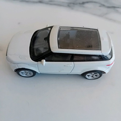 Welly Land Rover Range Rover Evoque toy car like new