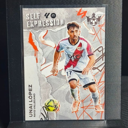 Panini Pitch Kings LaLiga 25-26 card lot 4 Vallecano & Girona FC