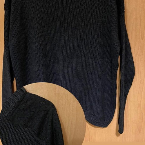 Bershka black pullover like new with lace on shoulders, size Large