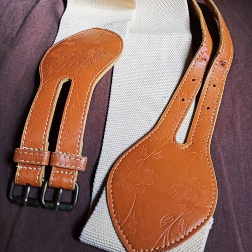 Women's belts used, pack of 7 pieces