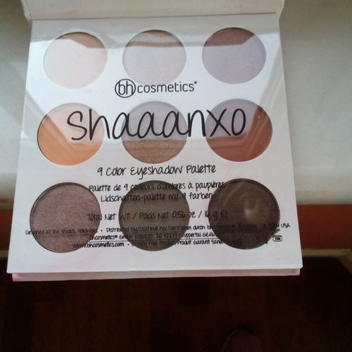 BH Cosmetics Shaaanxo Eyeshadow and Lipstick Palette 18 Shades New