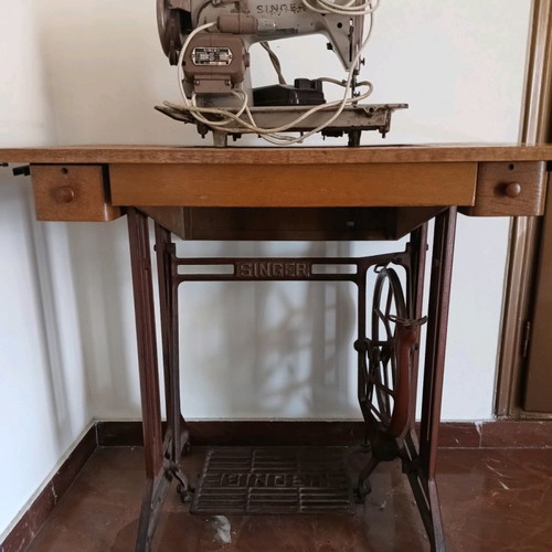 Singer 191M sewing machine used, vintage 1960s