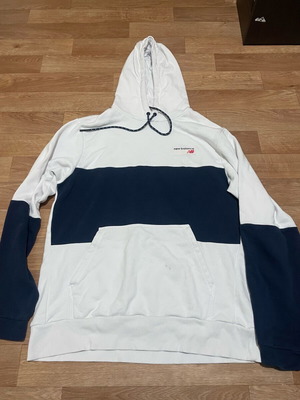 New Balance men's hoodie used, size L, white