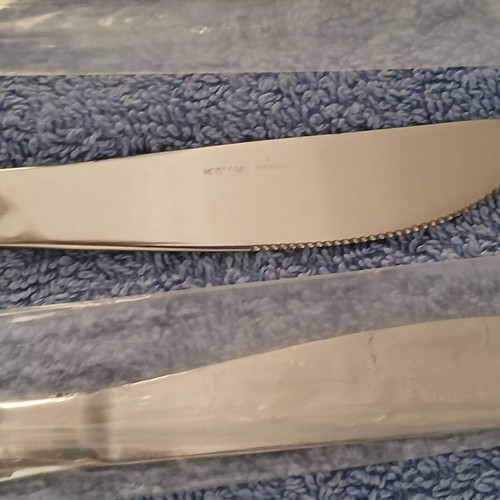 Stainless Steel Knives set of 8, new, unused