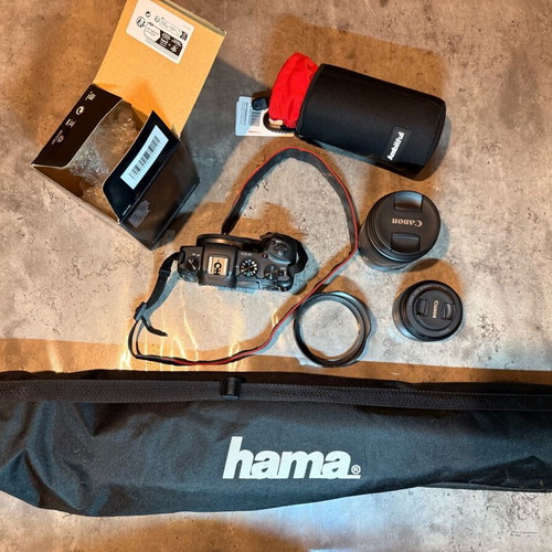 Canon EOS RP Full Frame Mirrorless Camera Kit like new with 24-105mm and 50mm lenses