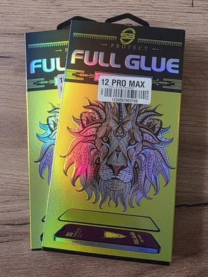 Privacy tempered glass for iPhone 12 Pro Max like new, set of 2