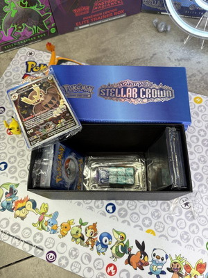 Pokémon Stellar Crown Scarlet & Violet Elite Trainer Box like new