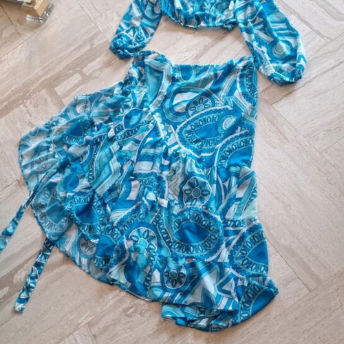 Lynne semi-transparent skirt and crop top set like new, white and blue