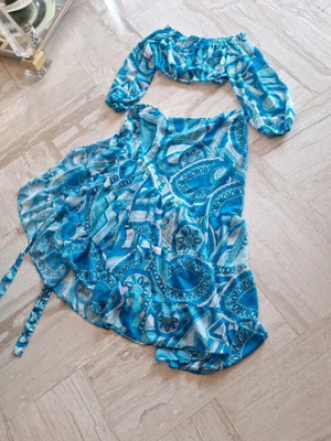 Lynne semi-transparent skirt and crop top set like new, white and blue