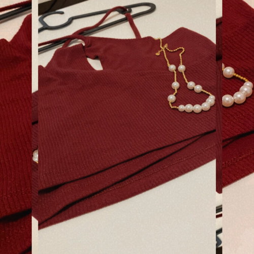 Burgundy t-shirt new with unique neckline design, size S