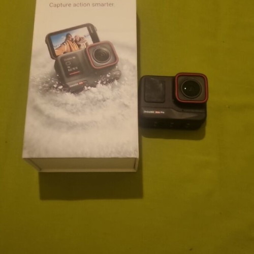 Insta360 Ace Pro like new