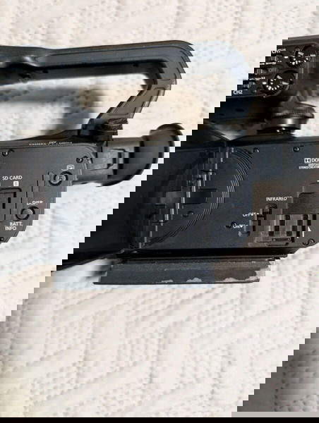 Canon XA 25 - Camcorder