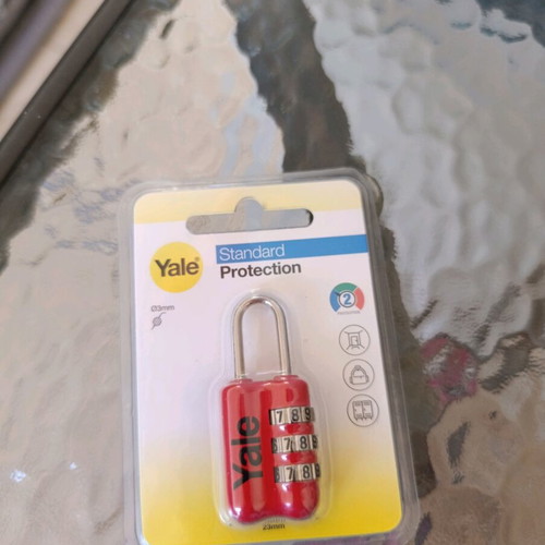 Yale combination padlock new unused