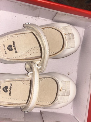 Mayoral baby shoes size 22, like new