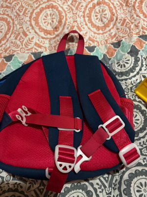 Children's backpack like new
