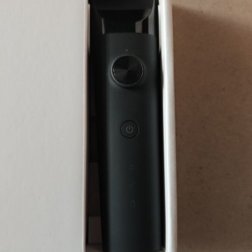 Xiaomi hair clipper like new with 5 length settings and 180 min battery
