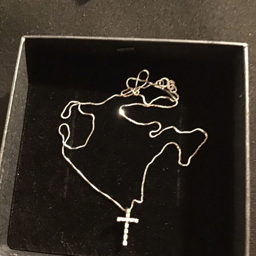 18K white gold chain with cross pendant, 21 cm