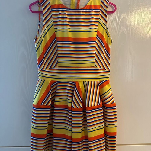 Dress medium like new with thick fabric and colorful stripes