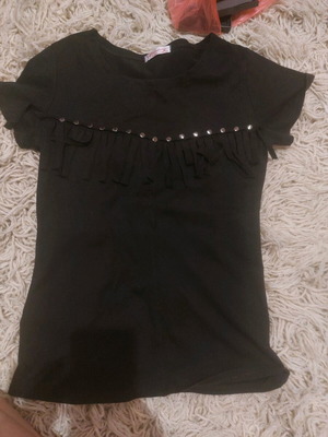 T-shirt new black with studs and fringes size S/M