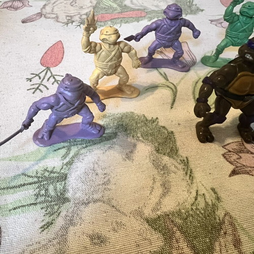 Old plastic Teenage Mutant Ninja Turtles figures