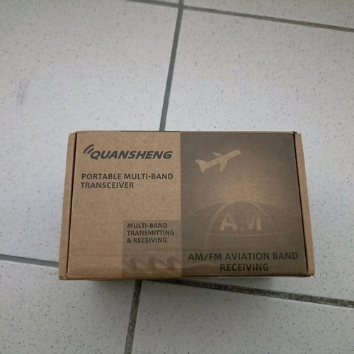 Quanshseng UV-K5 wireless radio new with 8 bands and flashlight