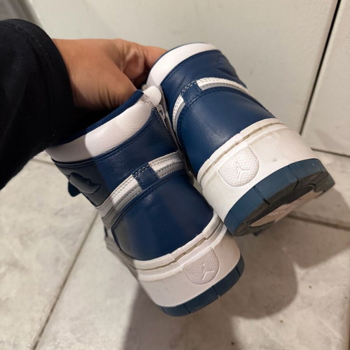 Nike Jordan athletic boots size 38 like new, blue