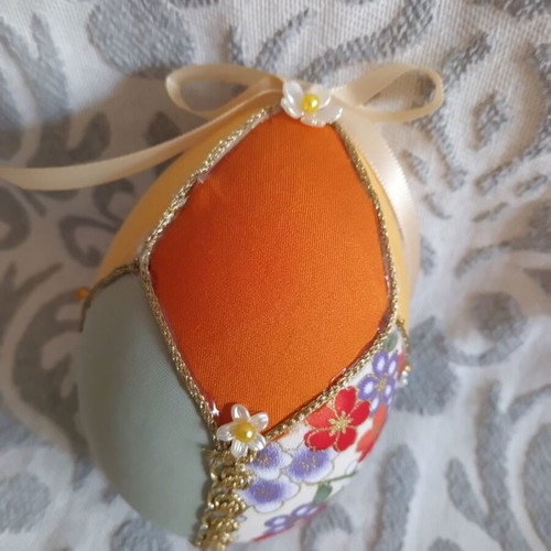 Colorful handmade decorative Easter egg 10cm like new