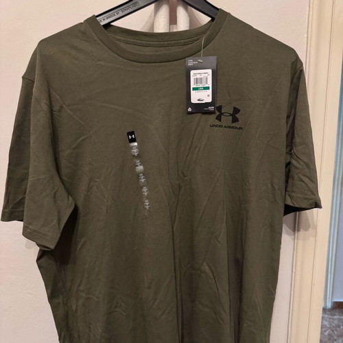 Under Armour T-shirt καινούργιο, μέγεθος L, πράσινο