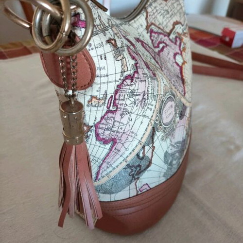Lucy World women's bag like new, shoulder or hand, beige multicolor