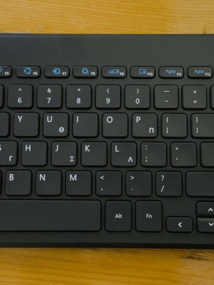 Microsoft all in one wireless keyboard with English and Greek layout