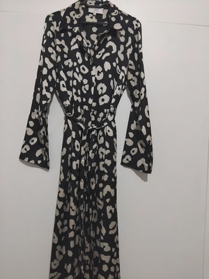 Γυναικείο φόρεμα Celestino animal print σατενιζέ μέγεθος Large σαν καινούργιο