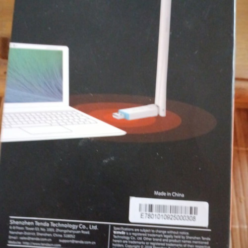 Tenda USB wireless WiFi adapter for PC and laptop