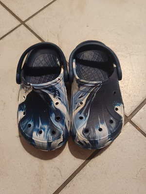Parex children's sandals size 30 like new, black and blue