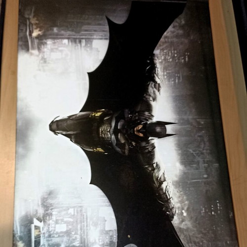 Batman Arkham Knight art book with comic issue 0, used