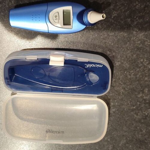 Digital ear thermometer like new