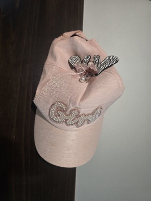 Children's hat used, pink, size XS