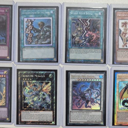 Yu-Gi-Oh! cards like new, all in sleeves and toploaders