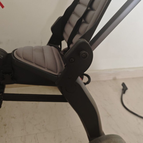 Doona τρίκυκλο μεταχειρισμένο με τέντα ηλιοπροστασίας