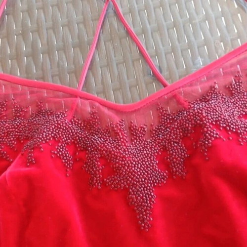 Raxevsky Medium crop top red velvet like new