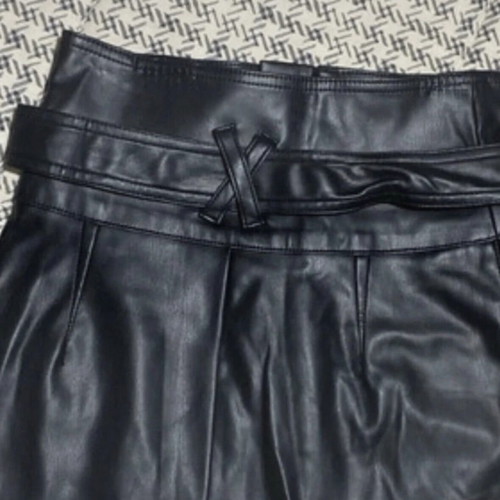 Mini skirt Bershka black like new XS