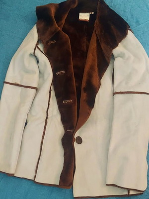Roxy (Quiksilver) jacket size M like new, soft turquoise with brown shearling