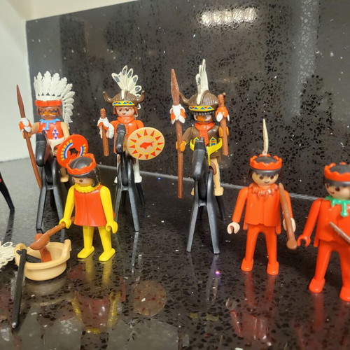 Playmobil Vintage Indians used from the 70s with horses and weapons