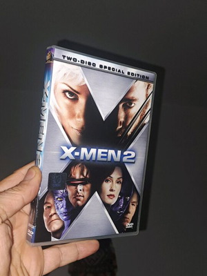 X-Men 2 DVD like new with subtitles, fantasy