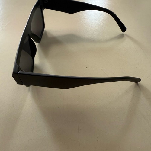 Large mask-style matte black sunglasses like new