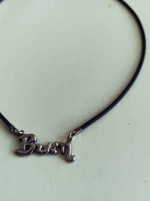 Κολιέ Όνομα Βίκη ασημένιο 925 με κορδόνι καινούργιο