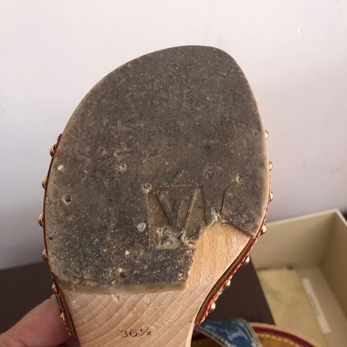 Louis Vuitton women's sandals like new, size 36.5, blue denim