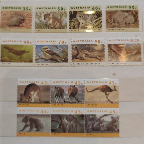 Stamp collection mint condition, 9 albums, 3,000+ worldwide stamps